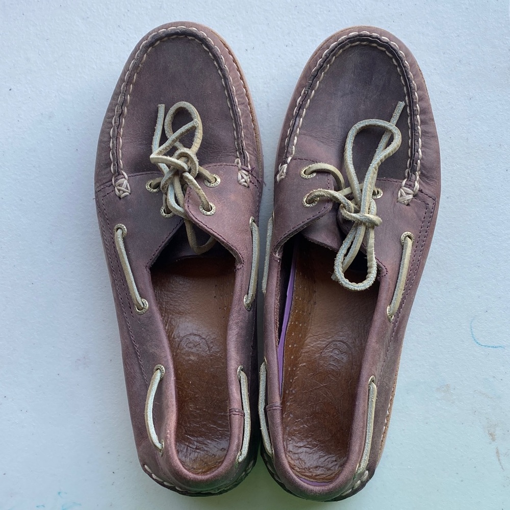 Women’s Sperry Topsiders